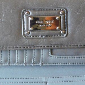 Nine West gray leather wallet